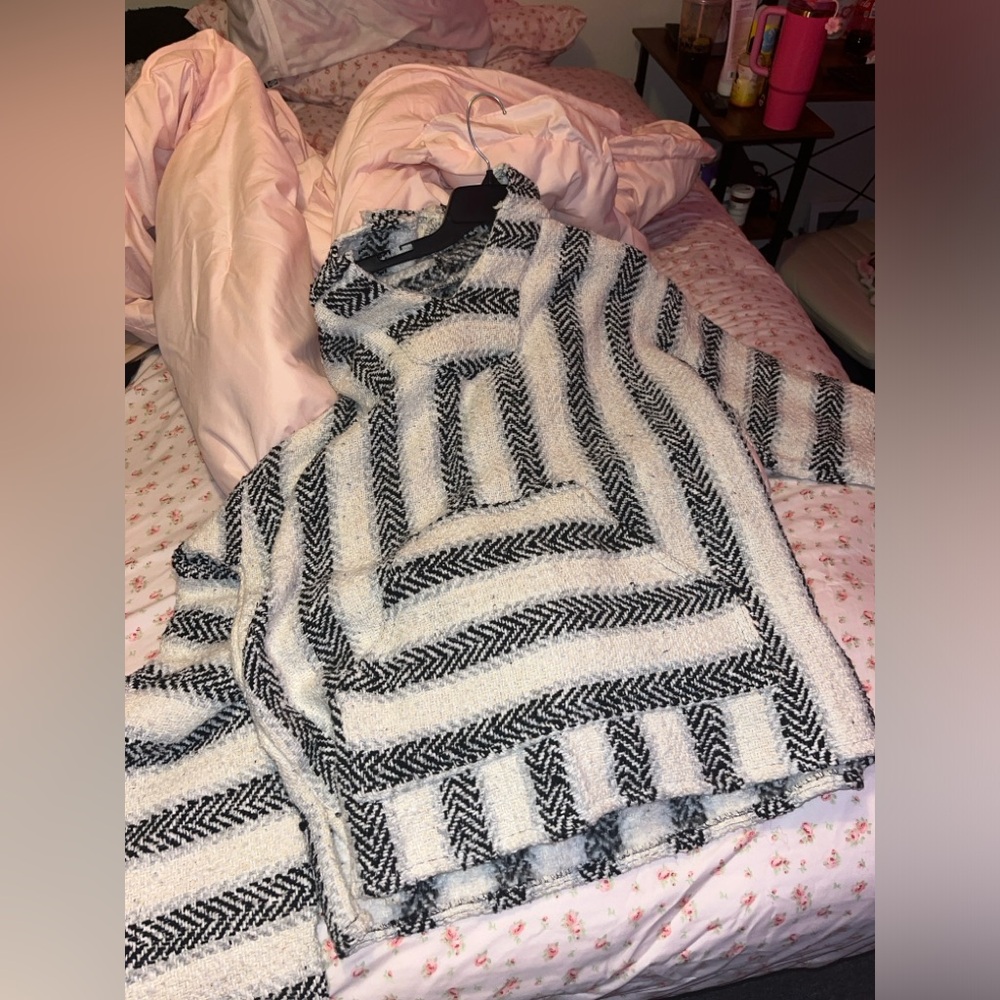 Rug sweater